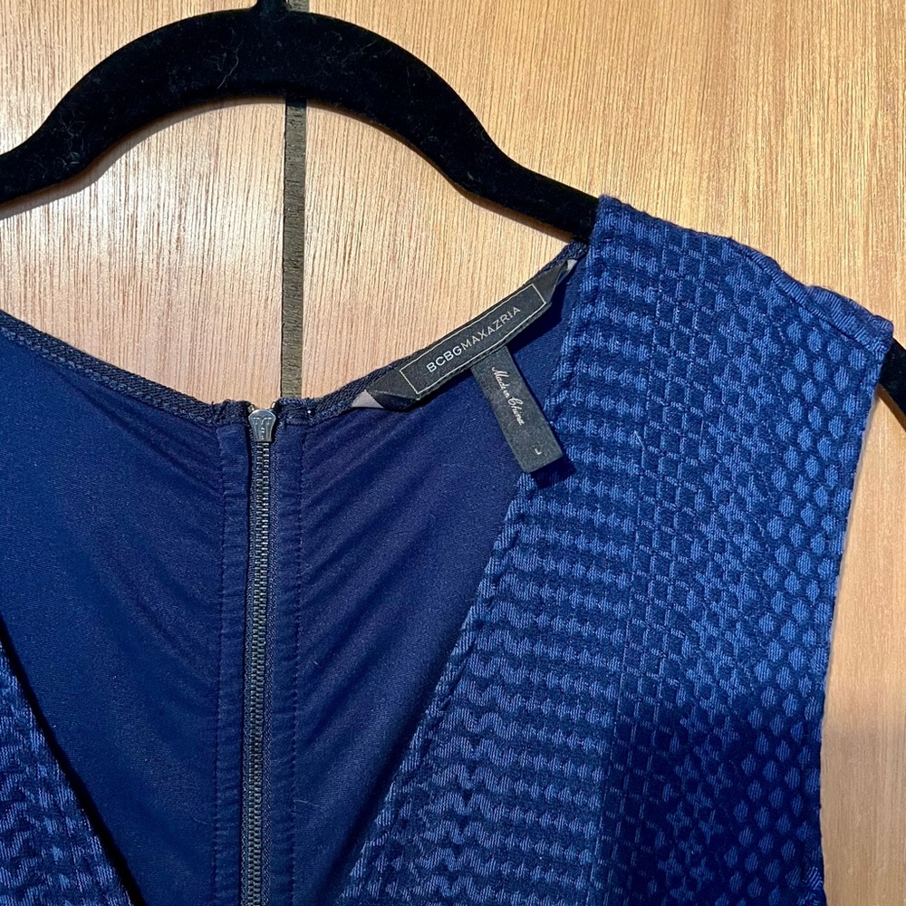 BCBGMaxAzria blue sleeveless peplum dress women’s size large - Picture 3 of 4
